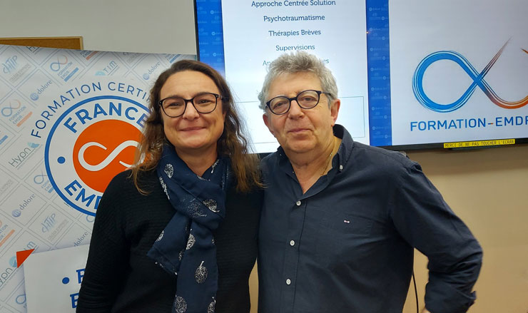 Tulay ELASRI (Nancy) et Laurent GROSS (Paris) en Formation EMDR IMO Integration Mouvements Oculaires en Thérapie. Tulay ELASRI (Nancy) et Laurent GROSS (Paris) en Formation EMDR IMO Integration Mouvements Oculaires en Thérapie.