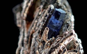 De la transe traumatique à la transe thérapeutique : plongée au cœur de l’intime en TLMR De la transe traumatique à la transe thérapeutique : plongée au cœur de l’intime en TLMR