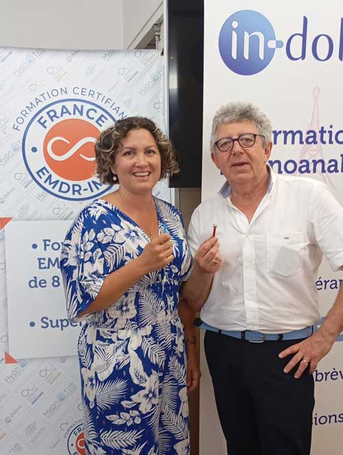 Cindy CHARPENTIER-VOYER et Laurent GROSS en Formation EMDR - IMO.