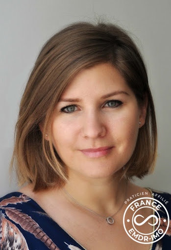 Karine FROMENTIN, Ostéopathe, EMDR - IMO
