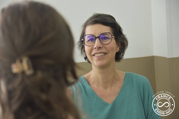 Dr Sophie VINAO, Médecin, Psychothérapeute, Thérapeute EMDR, Hypnothérapeute dans le 92 Dr Sophie VINAO, Médecin, Psychothérapeute, Thérapeute EMDR, Hypnothérapeute dans le 92