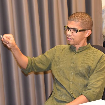 Dr Idrissa NDIAYE Dr Idrissa NDIAYE