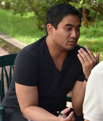 Dr Daniel PONIN BALLOM Dr Daniel PONIN BALLOM